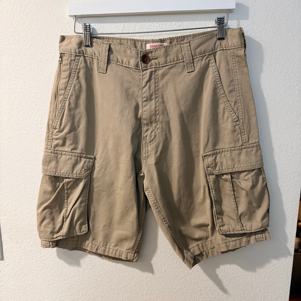 Signature by Levi Strauss Men's Tan Cargo Shorts